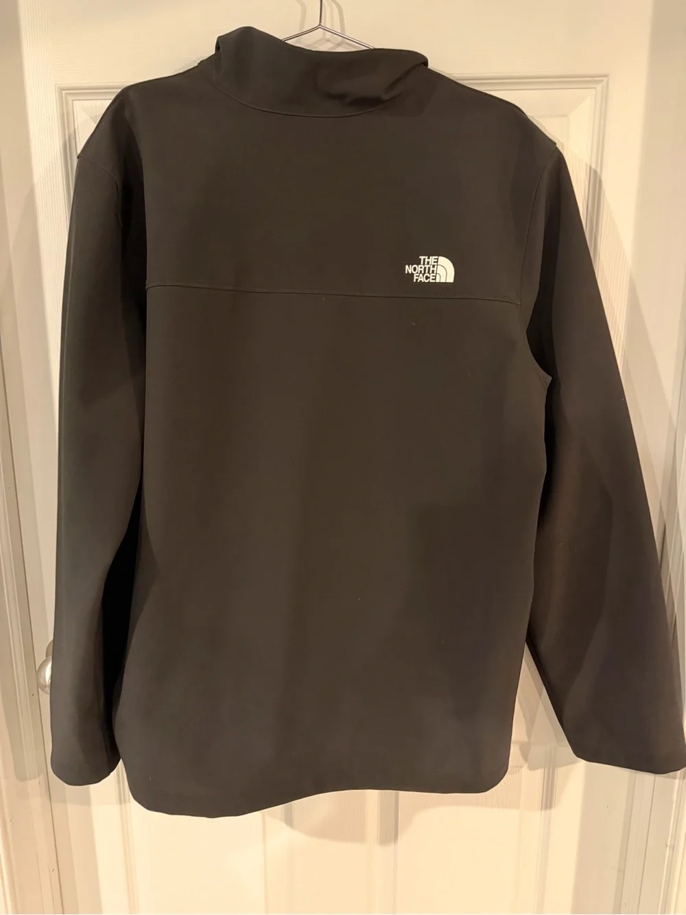 The North Face Men's Black Performance Softshell Jacket